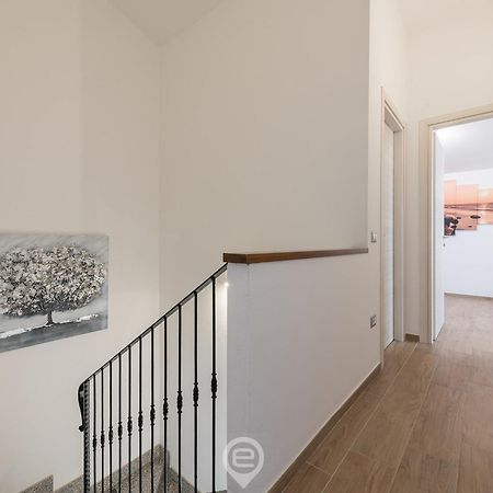 Villa Monica - Suites 伊格莱西亚斯 外观 照片