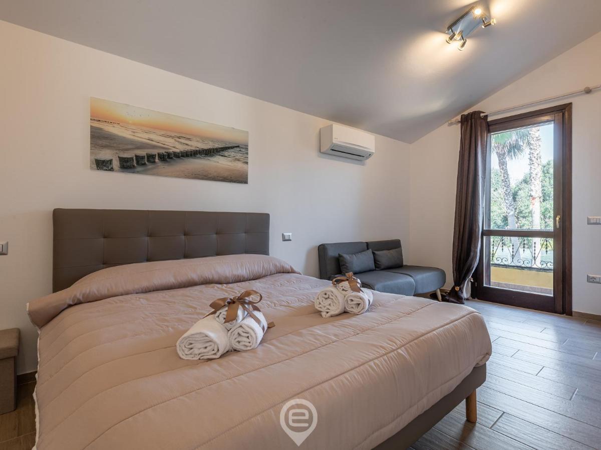 Villa Monica - Suites 伊格莱西亚斯 外观 照片
