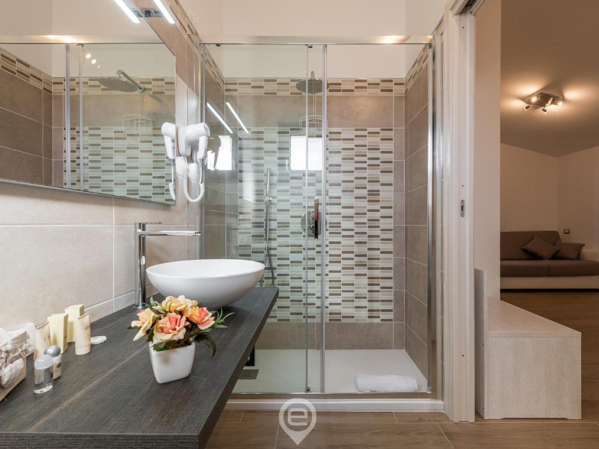 Villa Monica - Suites 伊格莱西亚斯 外观 照片