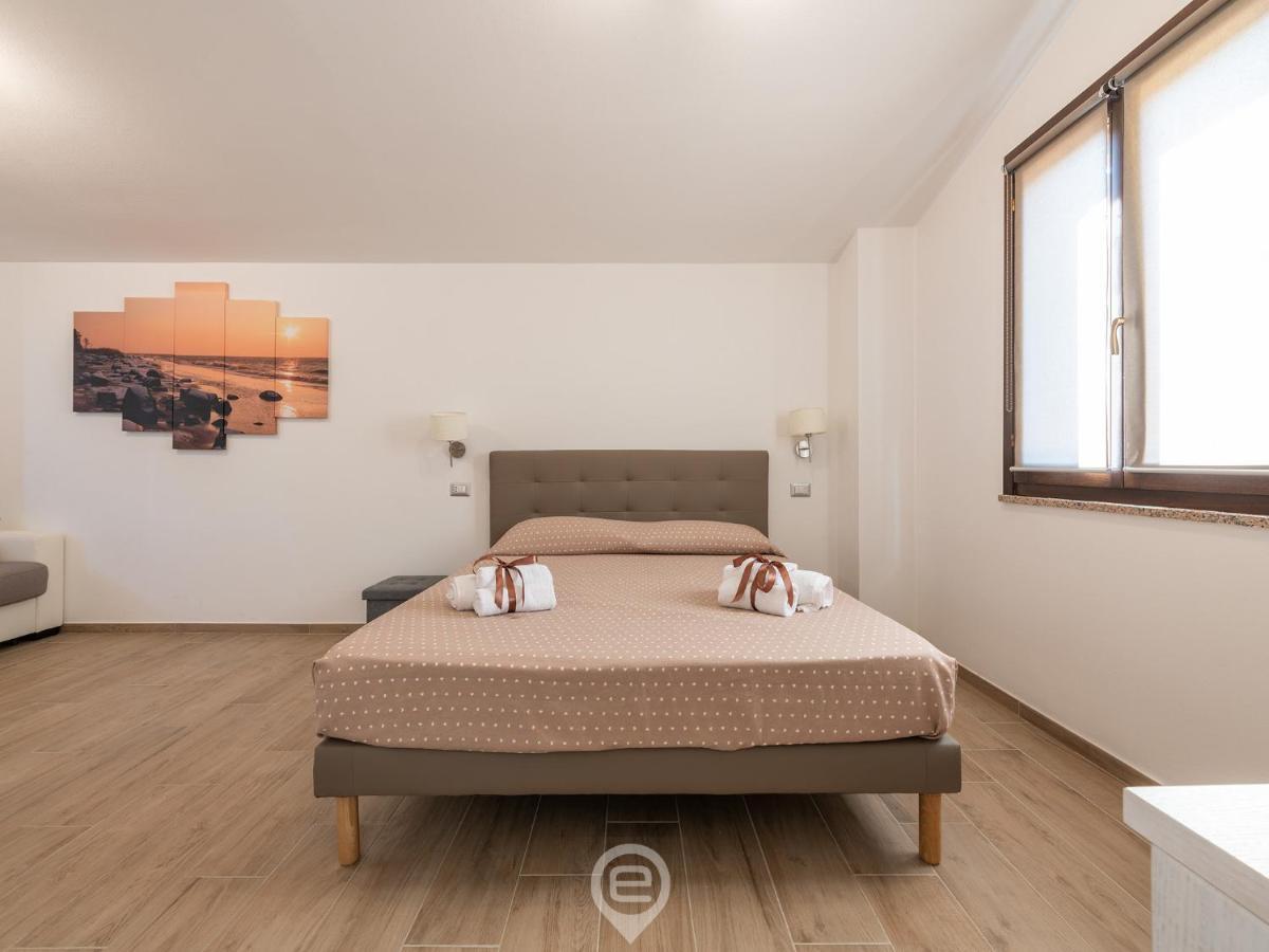 Villa Monica - Suites 伊格莱西亚斯 外观 照片